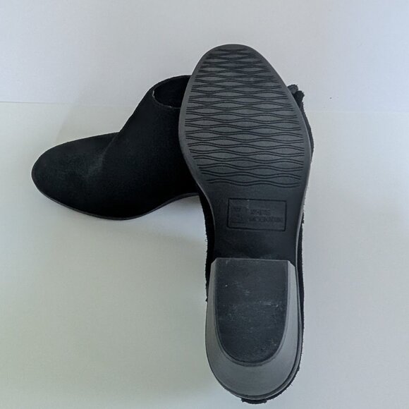 White Mountain Ankle Boot Bootie Black Suede Size 6.5 - Picture 7 of 8